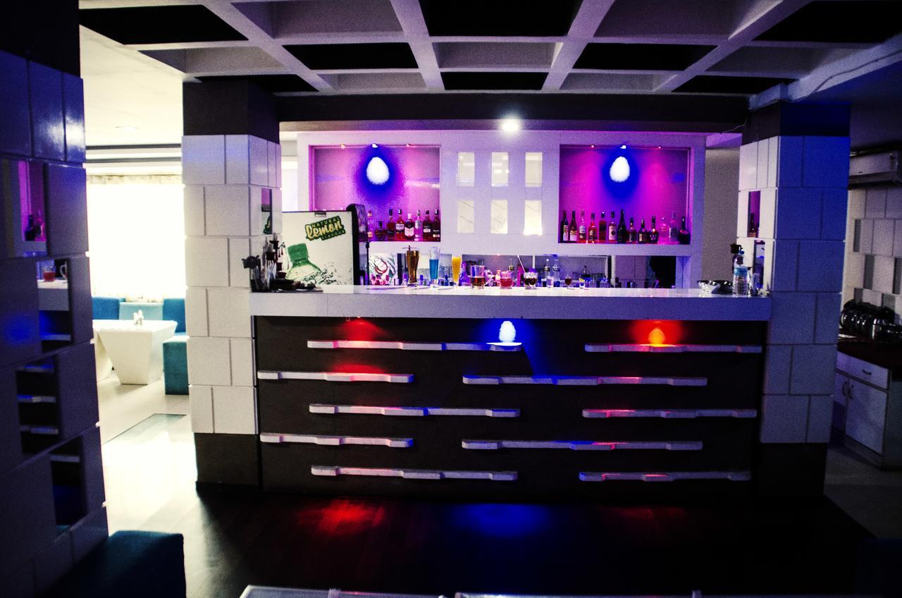 Hotel Aryan Jharsuguda ภายนอก รูปภาพ